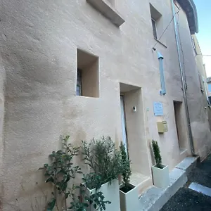 https://chambres-dhotes-la-voute.fr-provencehotel.com