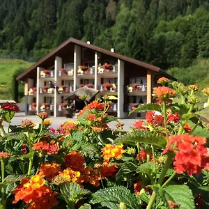 Hotel Au Bois De Lune, Châtel